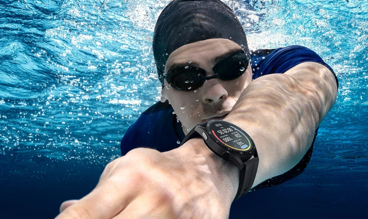 از قابلیت‌های شنا در ساعت هوشمند هوآوی خود استفاده کنید